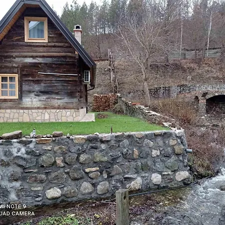 Brvnara Etno Lux Мокра-Гора