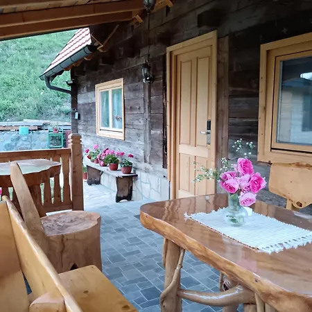 Brvnara Etno Lux *